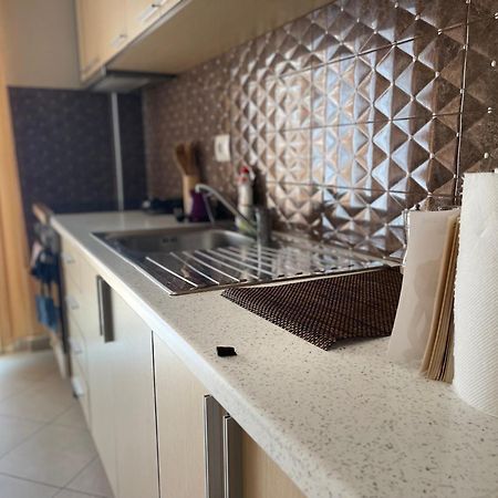 Ioanian Blue Apartament Himare Buitenkant foto